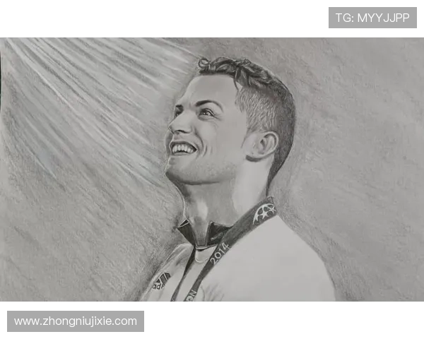 足球巨星C罗展现艺术才华亲手绘制足球主题画作